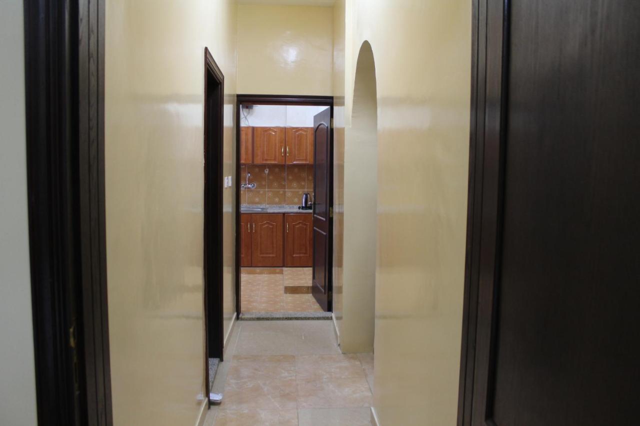 Al Aman Hotel Apartment Al Buraimi Extérieur photo