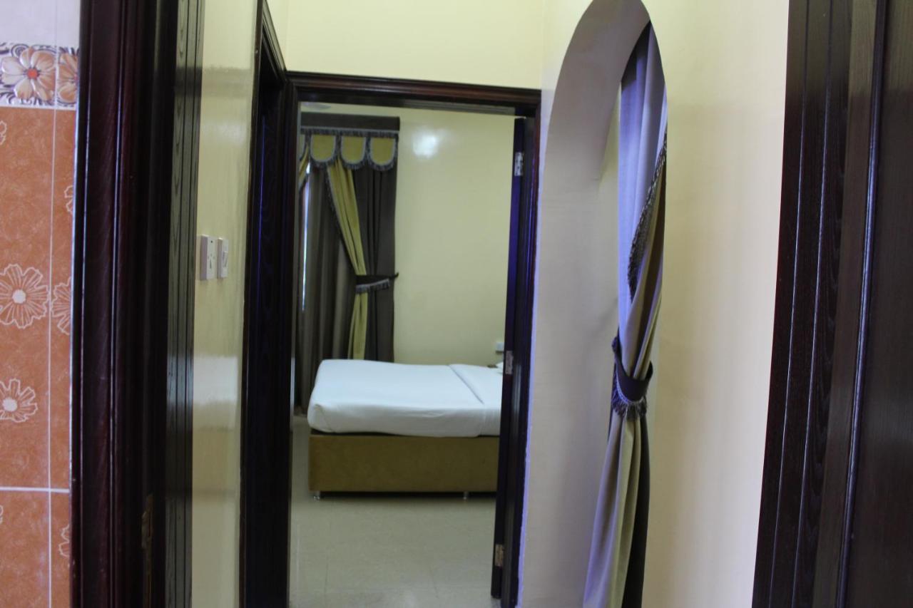 Al Aman Hotel Apartment Al Buraimi Extérieur photo